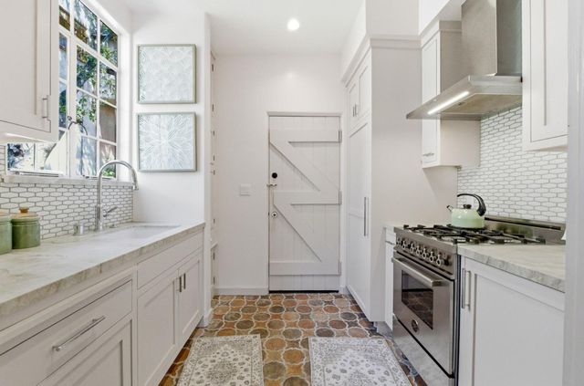 1841 Spruce Street 1, Berkeley, CA 94709