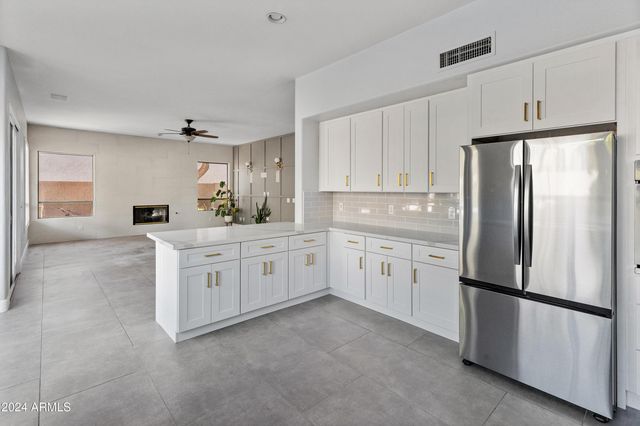 6420 E MONTREAL Place, Scottsdale, AZ 85254