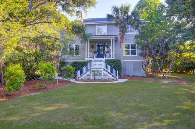 1505 Headquarters Plantation Drive, Johns Island, SC 29455