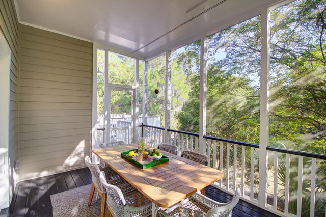 1505 Headquarters Plantation Drive, Johns Island, SC 29455