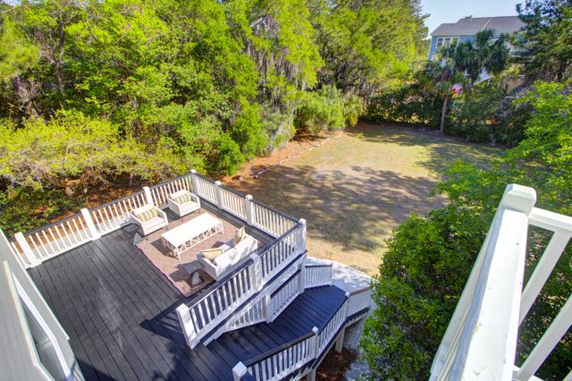 1505 Headquarters Plantation Drive, Johns Island, SC 29455