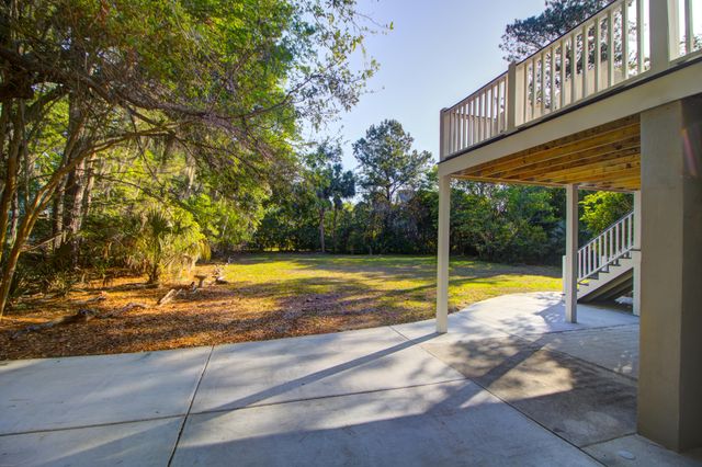 1505 Headquarters Plantation Drive, Johns Island, SC 29455