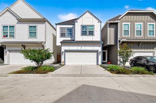 8410 Berry Brush Lane, Houston, TX 77022