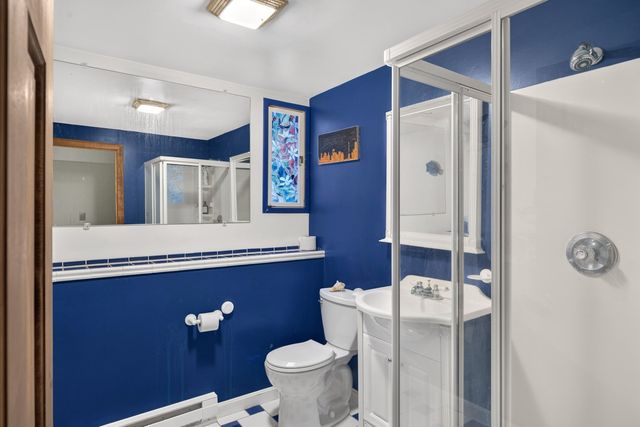 106 Tanglewood Dr, Falmouth, MA 02536