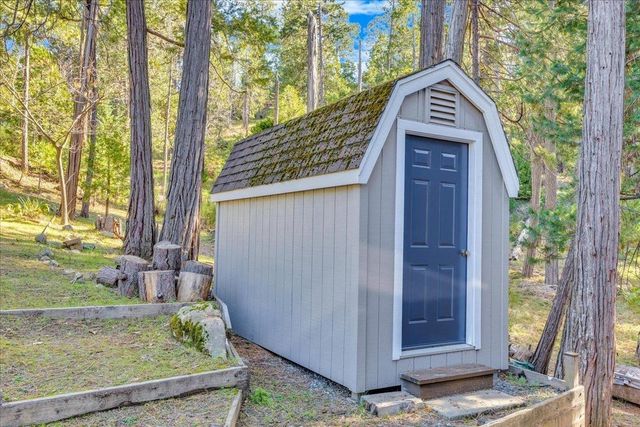 22693 Tamarack DR, Twain Harte, CA 95383