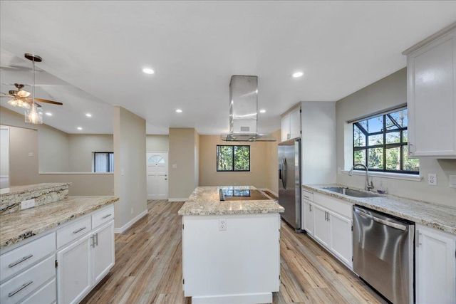 22693 Tamarack DR, Twain Harte, CA 95383