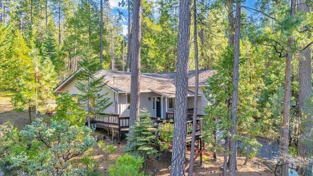22693 Tamarack DR, Twain Harte, CA 95383