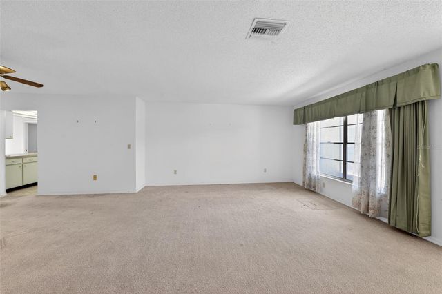 2121 MEADOWLARK LANE, Sun City Center, FL 33573