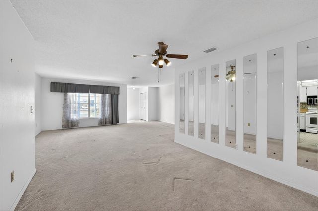 2121 MEADOWLARK LANE, Sun City Center, FL 33573