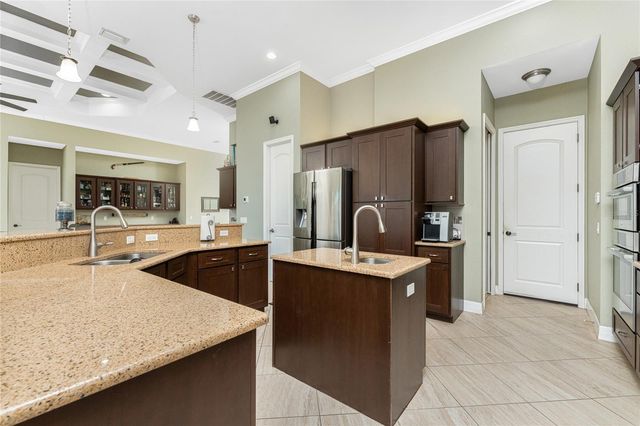 174 ROTONDA BOULEVARD E, Rotonda West, FL 33947