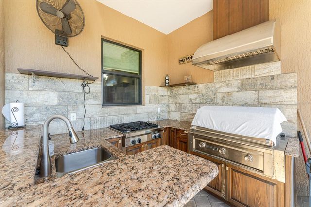 174 ROTONDA BOULEVARD E, Rotonda West, FL 33947