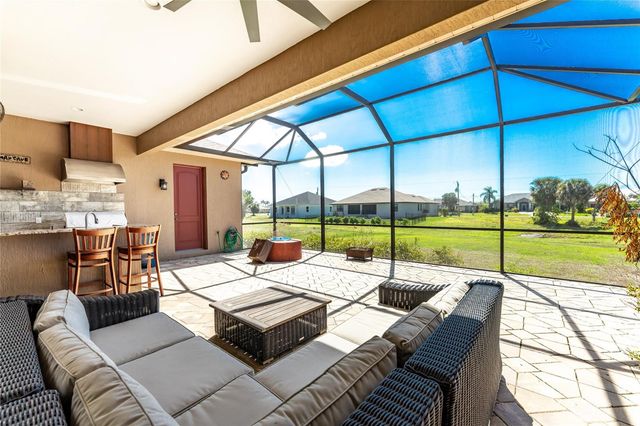 174 ROTONDA BOULEVARD E, Rotonda West, FL 33947