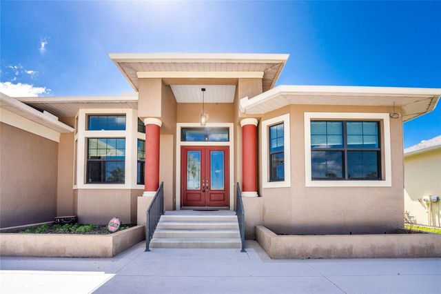 174 ROTONDA BOULEVARD E, Rotonda West, FL 33947