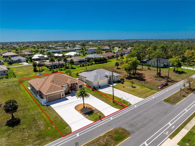 174 ROTONDA BOULEVARD E, Rotonda West, FL 33947