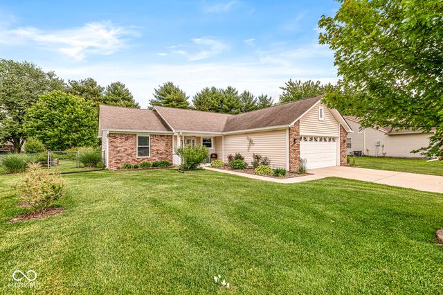330 Southway Court, Bargersville, IN 46106