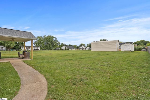 1 Gratiot Lane, Greer, SC 29650
