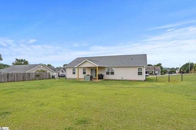 1 Gratiot Lane, Greer, SC 29650
