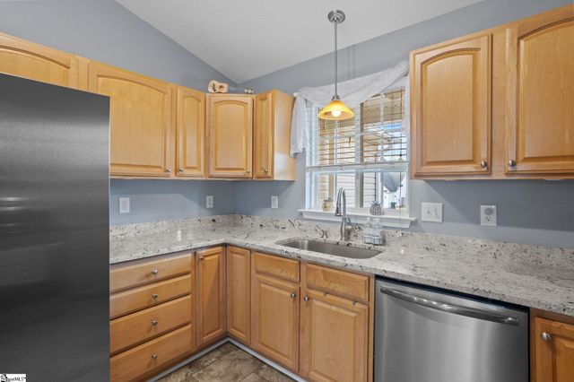 1 Gratiot Lane, Greer, SC 29650