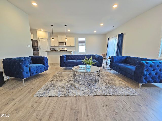 103 Greenhouse Street, Zebulon, NC 27597