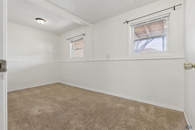 1007 PARK HILL DR, Rapid City, SD 57701