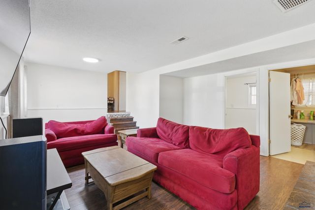 1007 PARK HILL DR, Rapid City, SD 57701