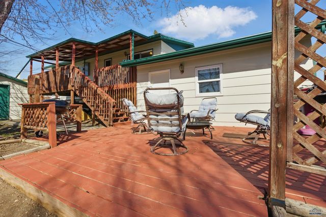 1007 PARK HILL DR, Rapid City, SD 57701