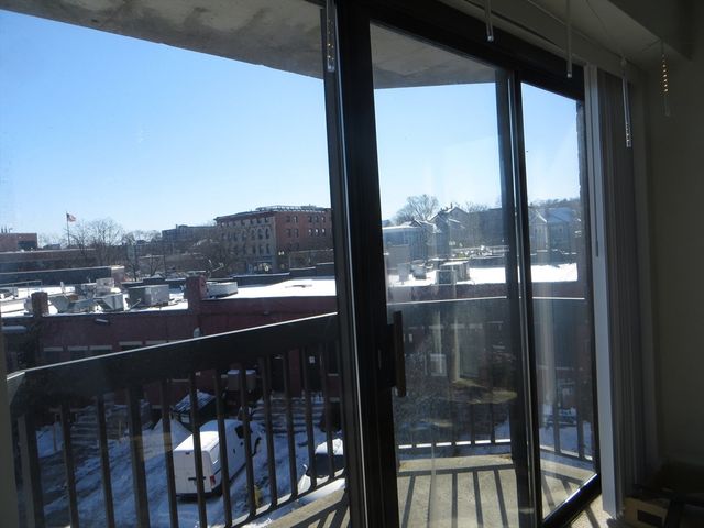 15 N Beacon 204, Boston, MA 02134