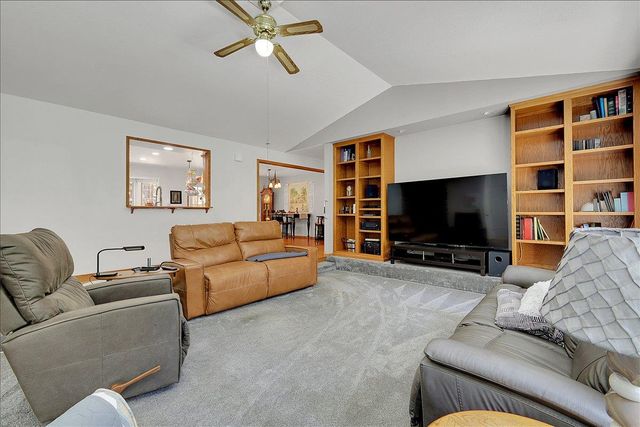 6471 Mica Ct, Pollock Pines, CA 95726