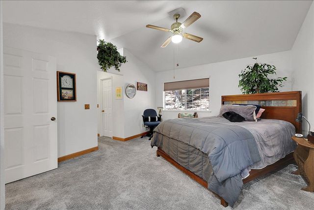6471 Mica Ct, Pollock Pines, CA 95726