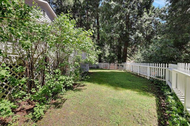 6471 Mica Ct, Pollock Pines, CA 95726