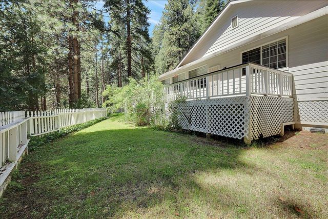 6471 Mica Ct, Pollock Pines, CA 95726