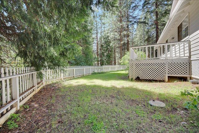 6471 Mica Ct, Pollock Pines, CA 95726