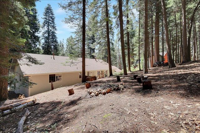 6471 Mica Ct, Pollock Pines, CA 95726