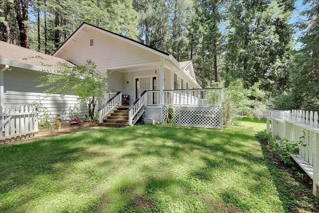 6471 Mica Ct, Pollock Pines, CA 95726