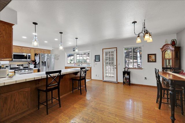 6471 Mica Ct, Pollock Pines, CA 95726
