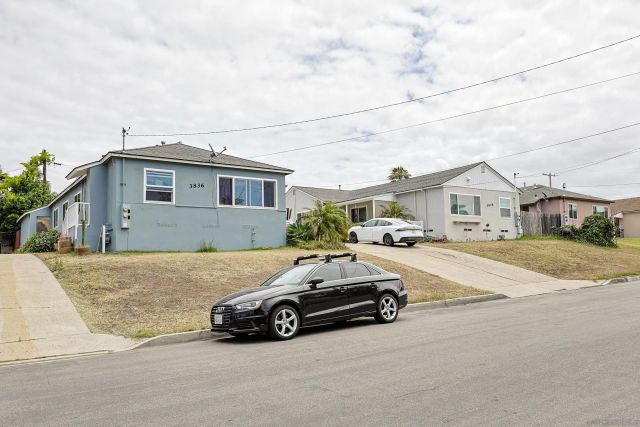 3836-38 Udall St, Ocean Beach, CA 92107