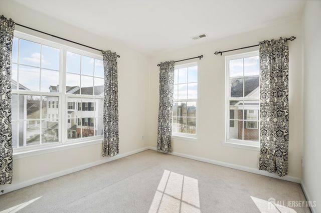 1501 Gabriel Lane, Highland Park, NJ 08904