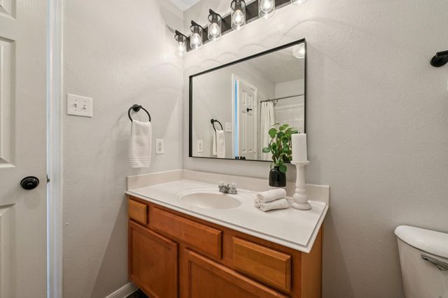 5049 Hauna Lane, Dickinson, TX 77539