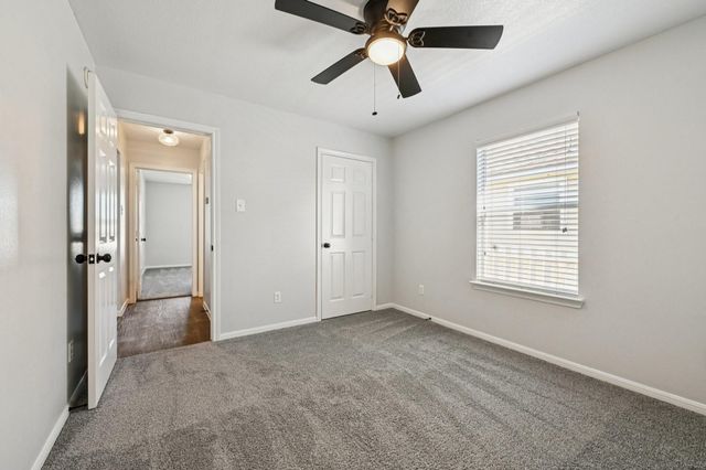 5049 Hauna Lane, Dickinson, TX 77539