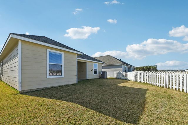 5049 Hauna Lane, Dickinson, TX 77539