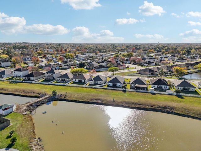 5049 Hauna Lane, Dickinson, TX 77539