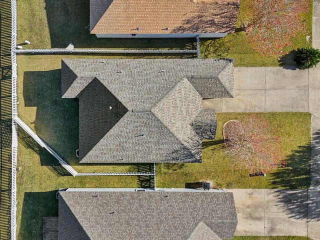 5049 Hauna Lane, Dickinson, TX 77539