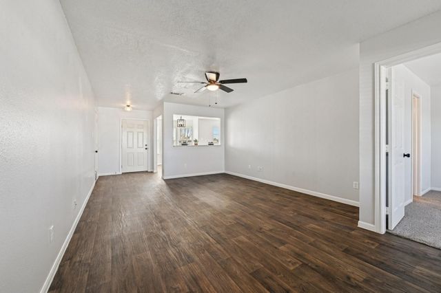 5049 Hauna Lane, Dickinson, TX 77539