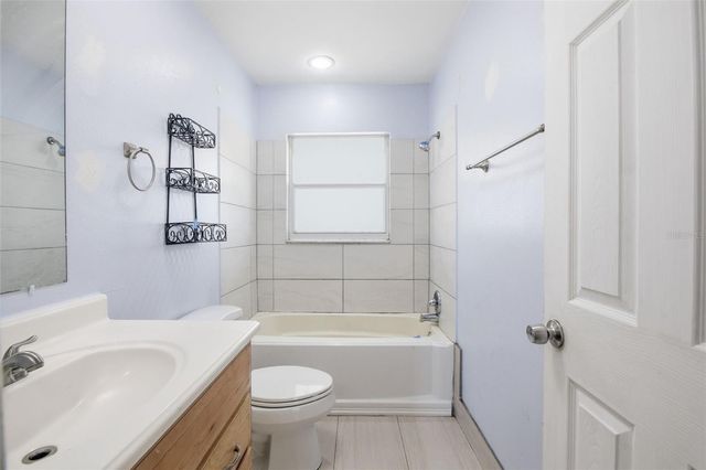 2706 40TH STREET W, Bradenton, FL 34205