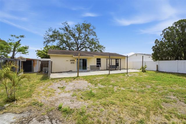 2706 40TH STREET W, Bradenton, FL 34205