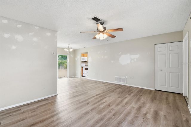 2706 40TH STREET W, Bradenton, FL 34205