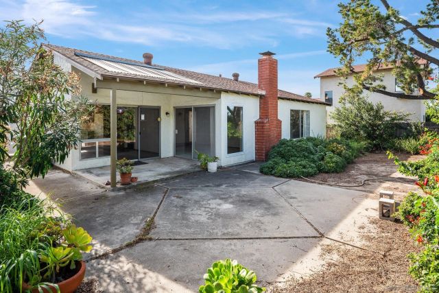 6392 Amberly St, San Diego, CA 92120