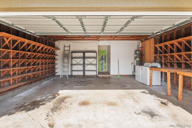 6392 Amberly St, San Diego, CA 92120