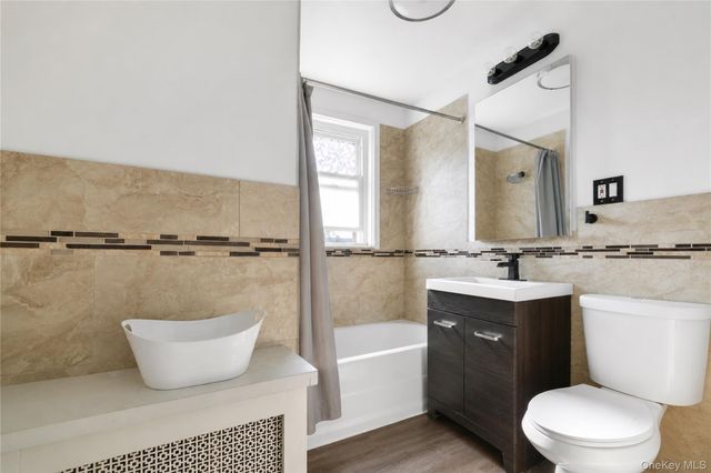 61-20 156th Street, Flushing, NY 11367