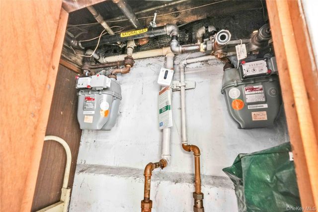 61-20 156th Street, Flushing, NY 11367